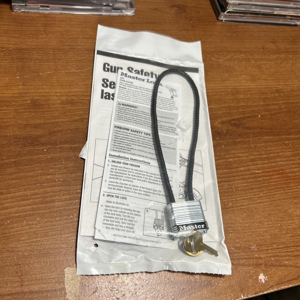 Brand New Master Lock 107 Cable Gun Lock With 2 Keys for Security